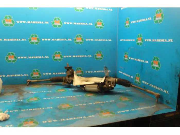 Power steering box Volkswagen Golf