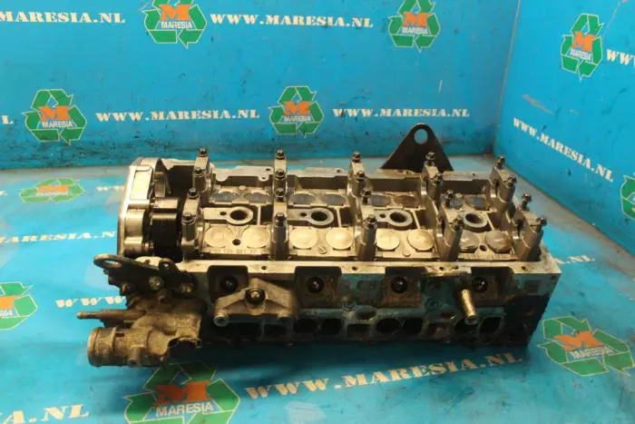 Cylinder head Mercedes Sprinter