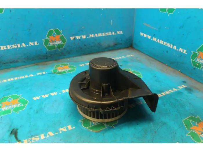 Heating and ventilation fan motor Volkswagen Polo