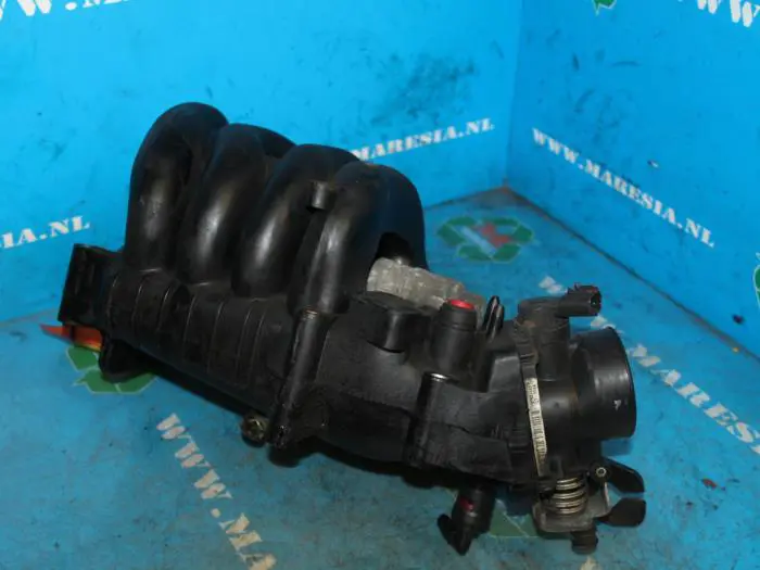 Intake manifold Ford Focus