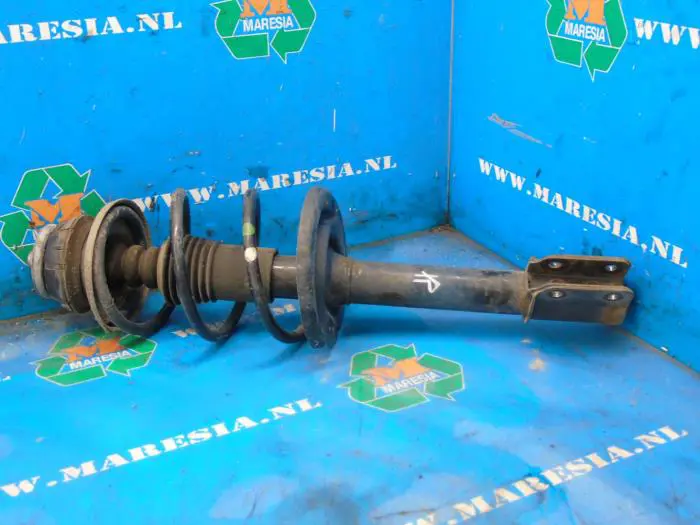 Front shock absorber rod, right Dacia Sandero