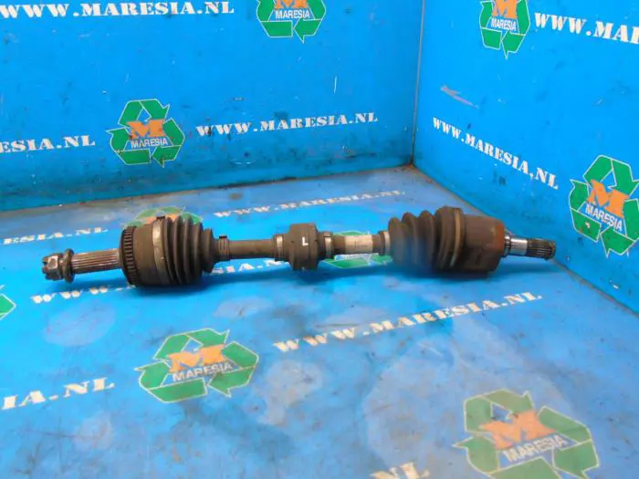 Aandrijfas links-voor Hyundai Getz