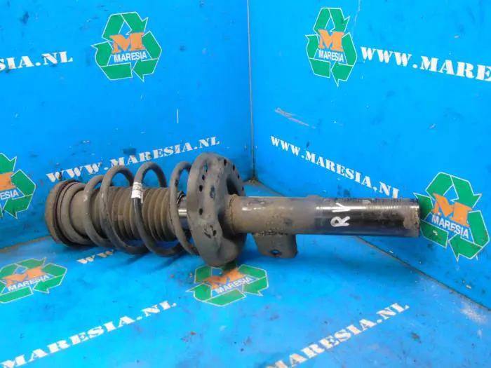 Front shock absorber rod, right Opel Astra