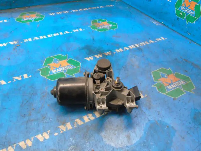 Front wiper motor Toyota Aygo