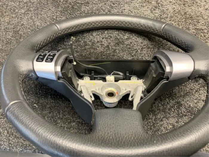 Steering wheel Suzuki Swift