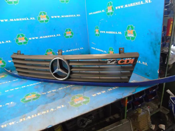 Grille Mercedes Vito