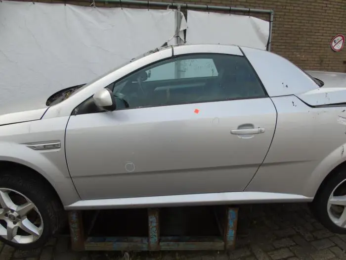 Portier 2Deurs links Opel Tigra