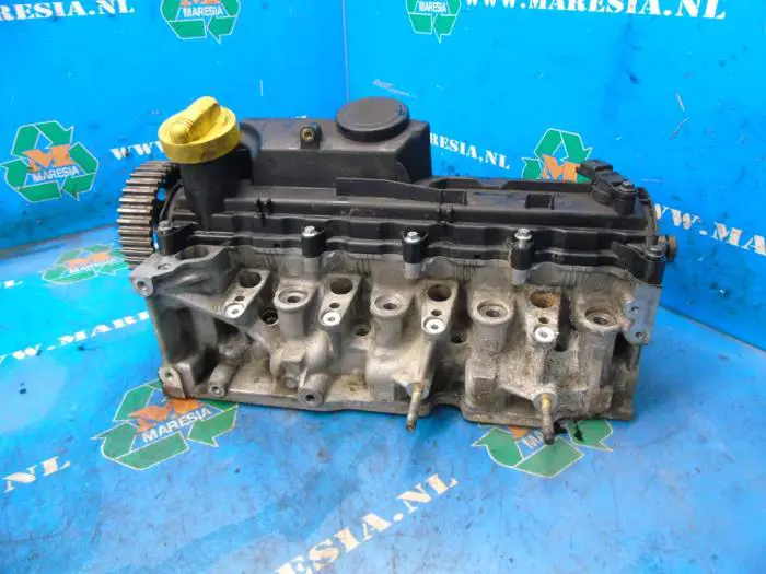 Cylinder head Renault Megane