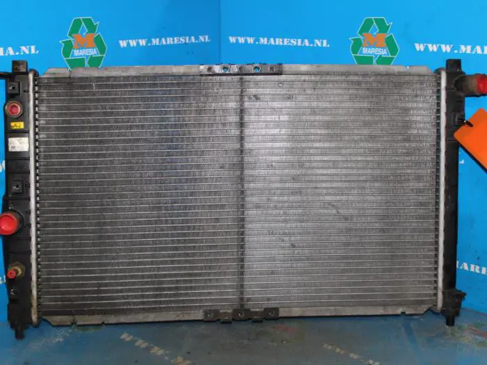 Radiator Daewoo Nubira