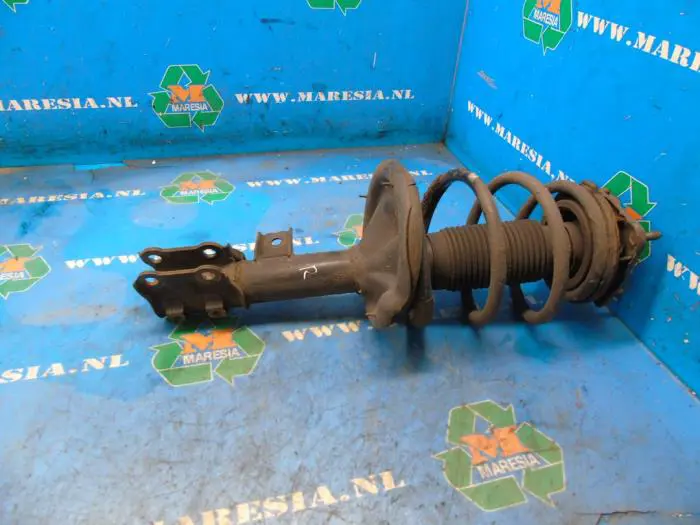 Front shock absorber rod, right Kia Cee'D