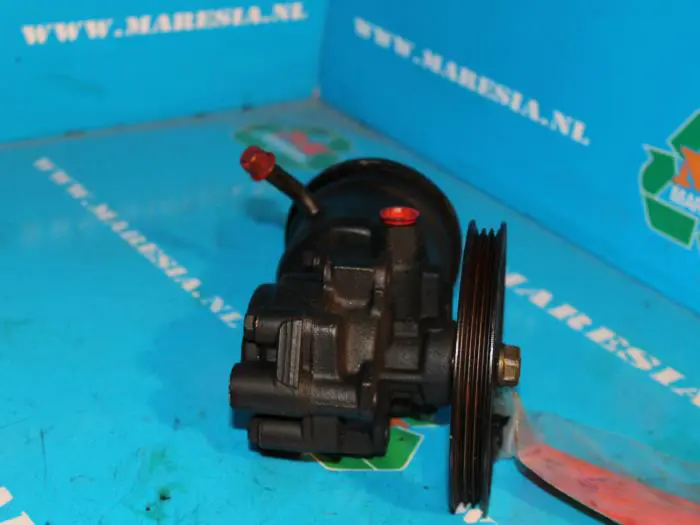 Power steering pump Toyota Corolla