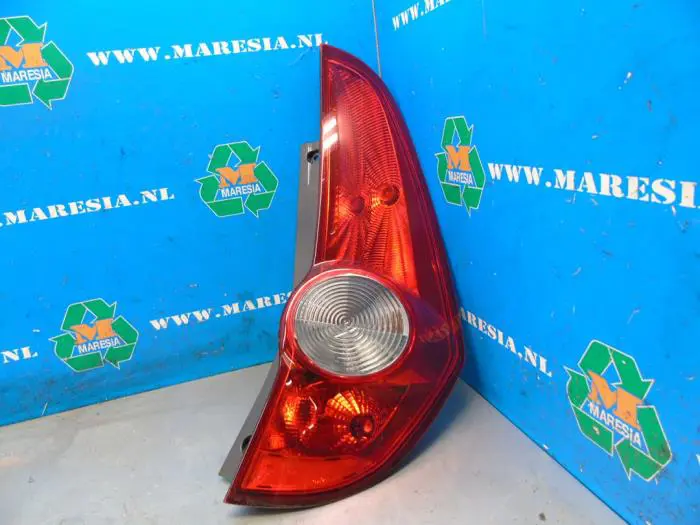 Taillight, right Opel Agila