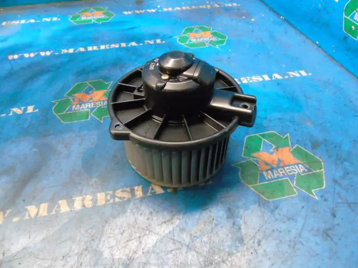 Heating and ventilation fan motor Toyota Yaris