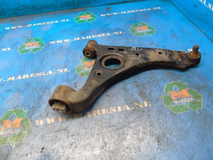 Front lower wishbone, right Opel Mokka