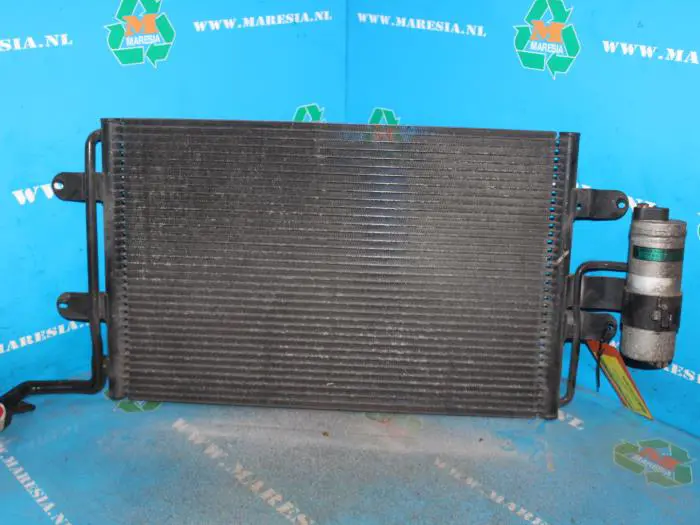 Air conditioning radiator Volkswagen Golf