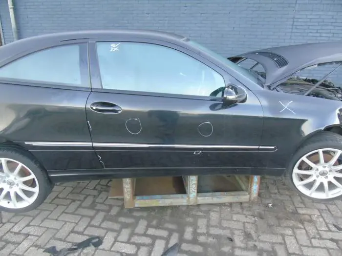 Door 2-door, right Mercedes CLC-Klasse