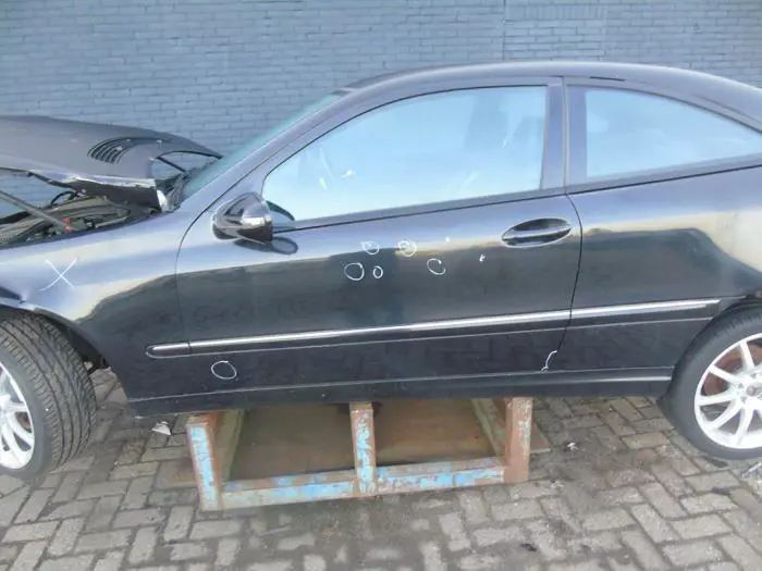 Door 2-door, left Mercedes CLC-Klasse