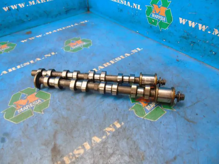 Camshaft kit Hyundai I20