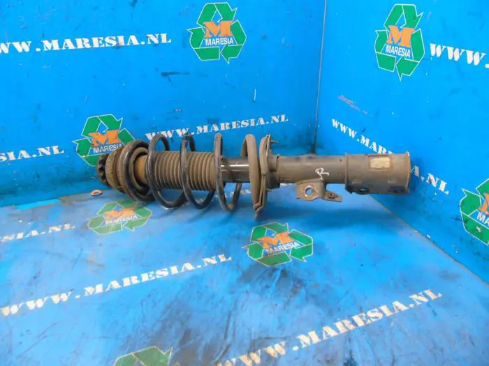 Front shock absorber rod, right Hyundai I20