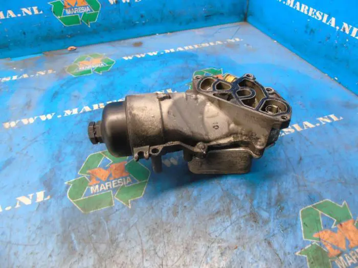 Oil filter housing Ford Focus