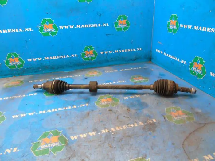 Front drive shaft, right Suzuki Alto