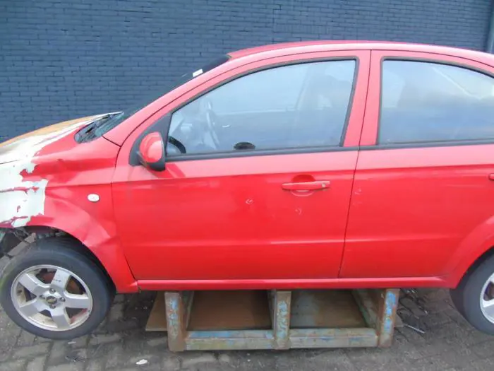 Door 4-door, front left Chevrolet Aveo