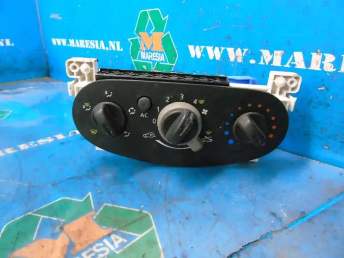 Heater control panel Dacia Duster