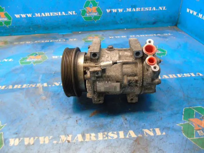 Air conditioning pump Dacia Duster