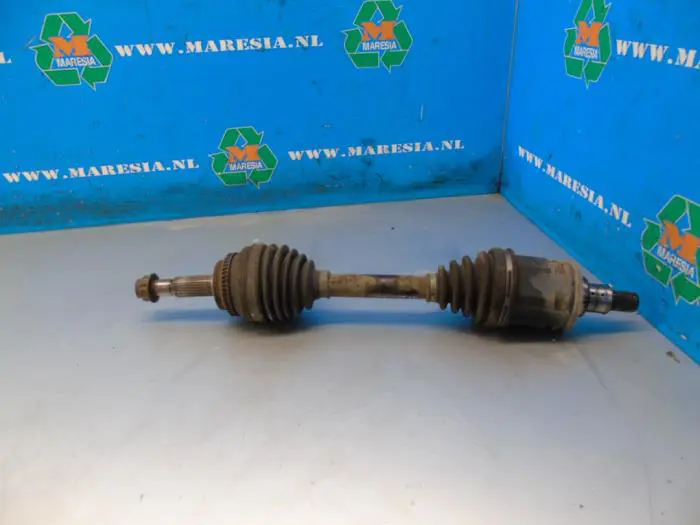 Aandrijfas links-voor Toyota Rav-4