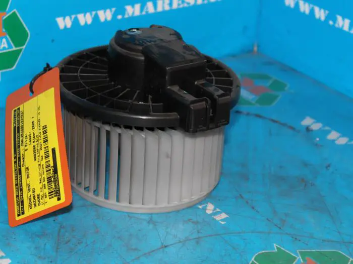 Heating and ventilation fan motor Daihatsu Cuore