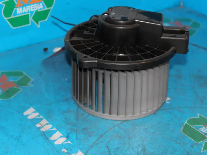 Heating and ventilation fan motor Daihatsu Cuore