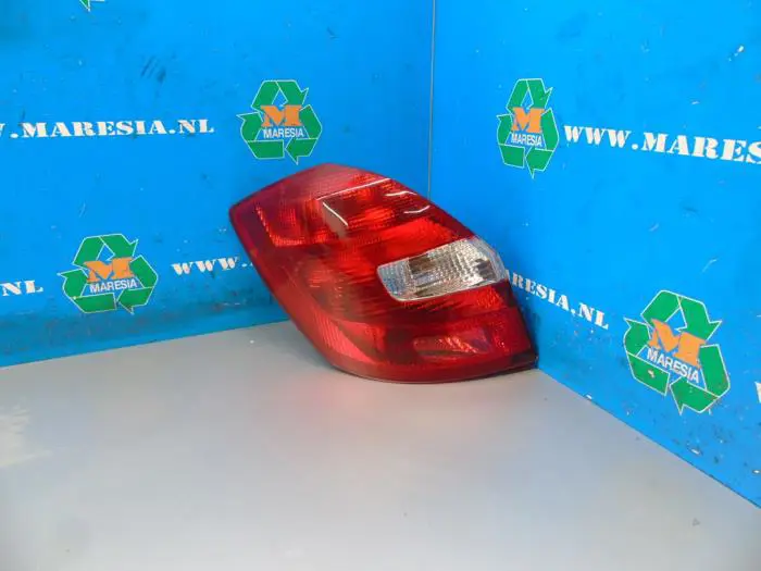 Taillight, left Skoda Fabia