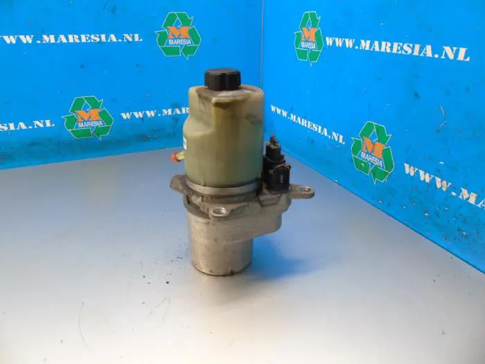 Power steering pump Ford Kuga