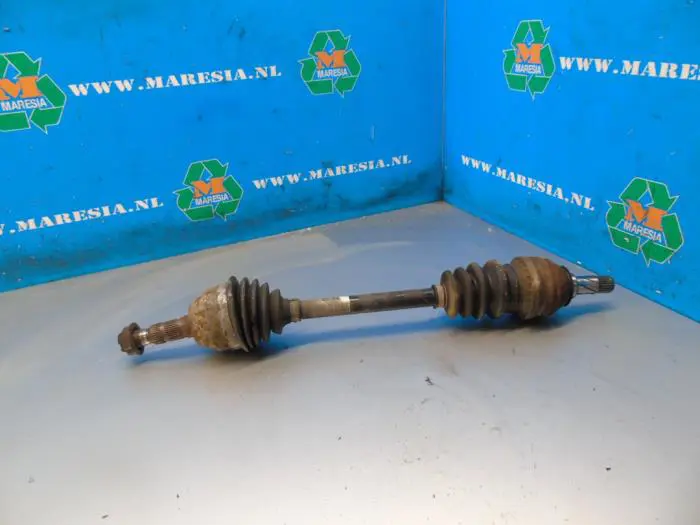 Front drive shaft, left Opel Astra