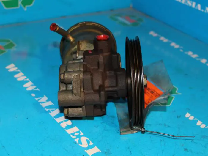 Power steering pump Toyota Corolla