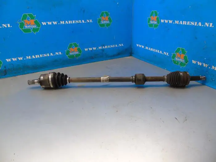 Front drive shaft, right Hyundai I10