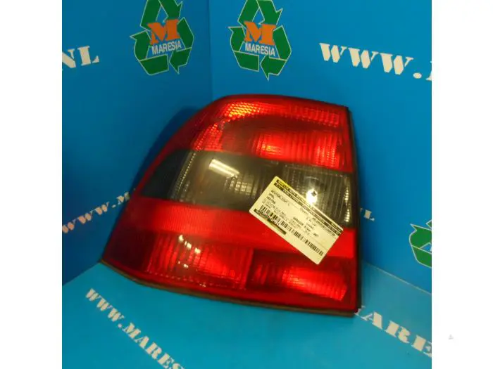 Taillight, left Opel Vectra