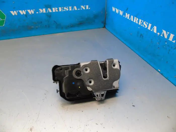 Deurslot Mechaniek 4Deurs links-voor Ford Puma