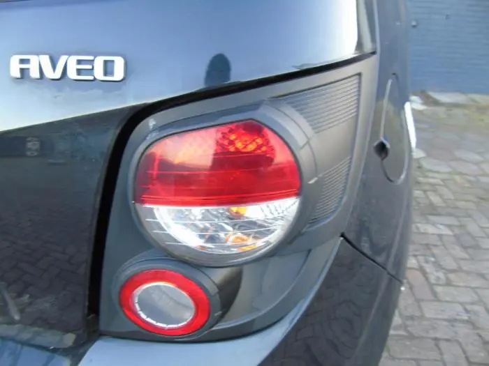 Taillight, right Chevrolet Aveo