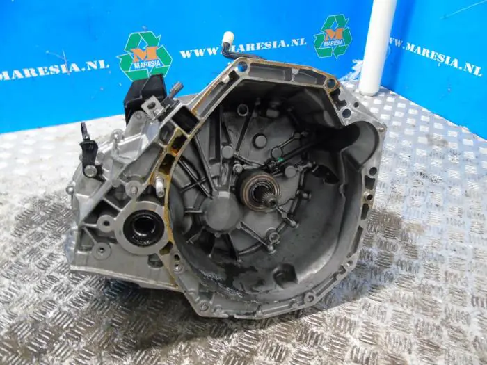 Gearbox Renault Express