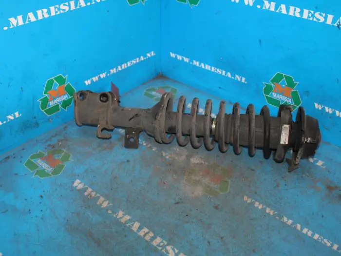 Front shock absorber rod, right Kia Rio