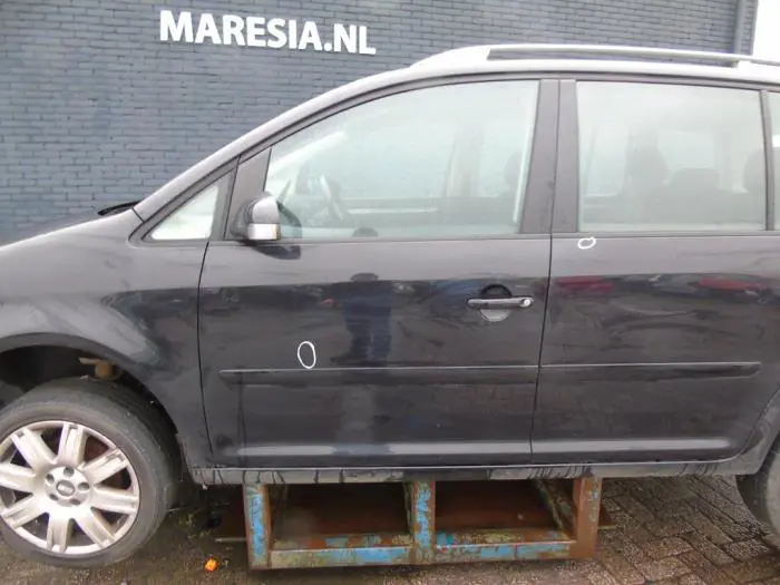 Door 4-door, front left Volkswagen Touran