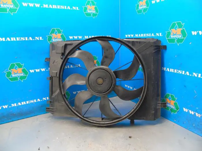 Cooling fans Mercedes CLA