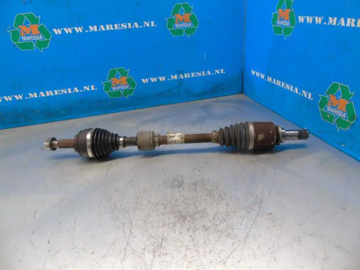 Front drive shaft, left Renault Clio