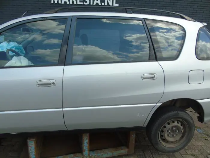 Rear door 4-door, left Toyota Picnic