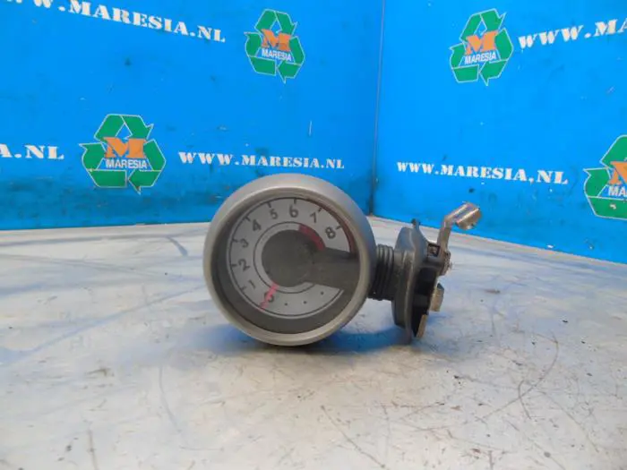 Tachometer Peugeot 107