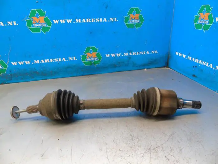 Aandrijfas links-voor Volvo V50