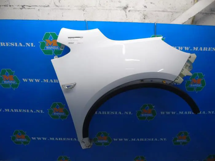 Front wing, right Opel Mokka