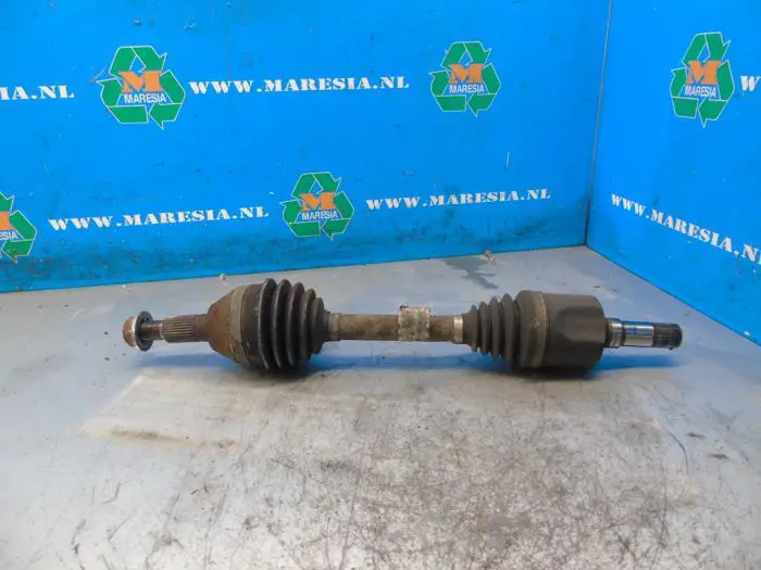 Aandrijfas links-voor Chevrolet Captiva