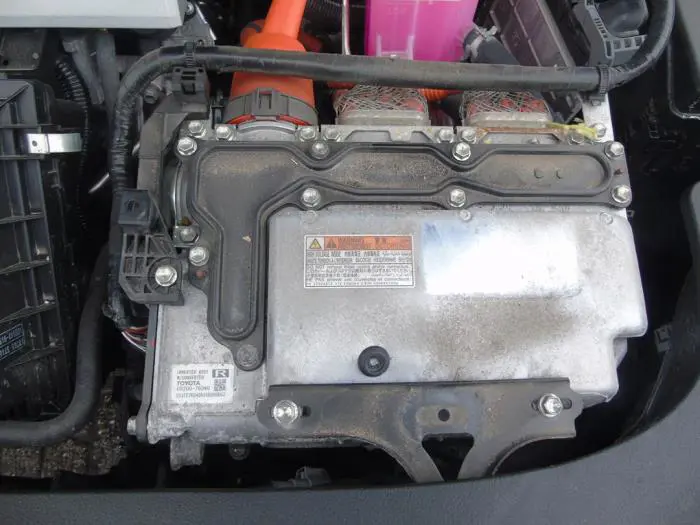 Inverter Lexus CT 200h